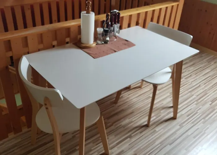 شقة Aare Kodumajutus