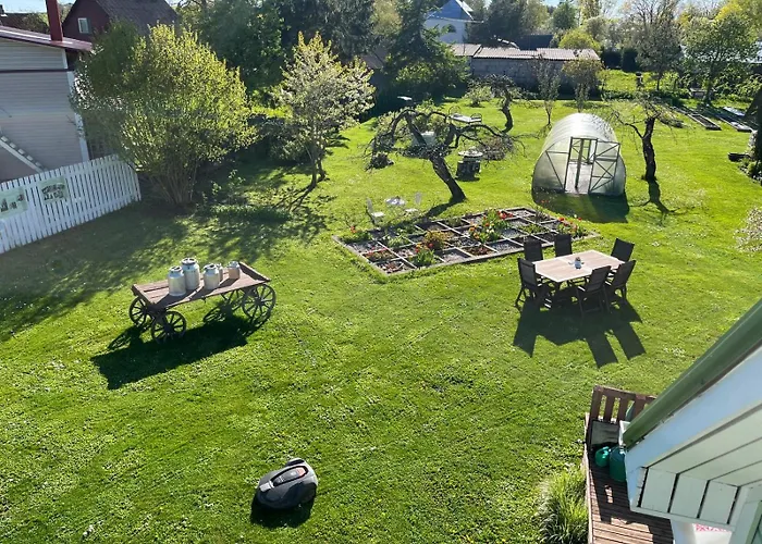 Aare Kodumajutus * Tammiku (Ida-Virumaa)